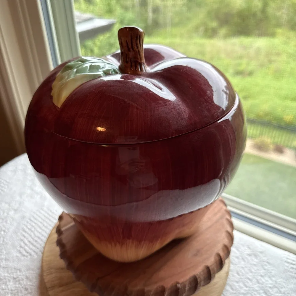 Vintage Red Ceramic Apple Cookie Jar With Lid 9 X 8